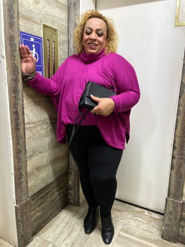 MAX PONCHO EM LANZINHA